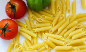 Photo dog, pasta, rice, carbohydrates, diet, science